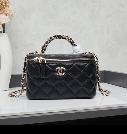 Designer Bag Vendor